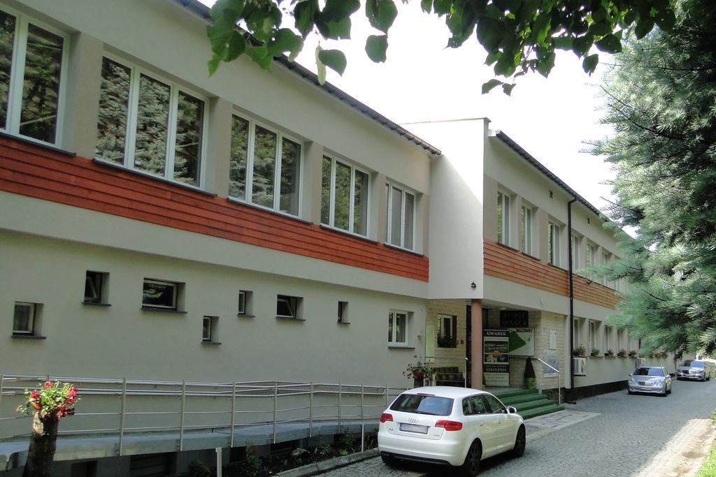 Gwarek Centrum Wypoczynkowe 우스트론 외부 사진